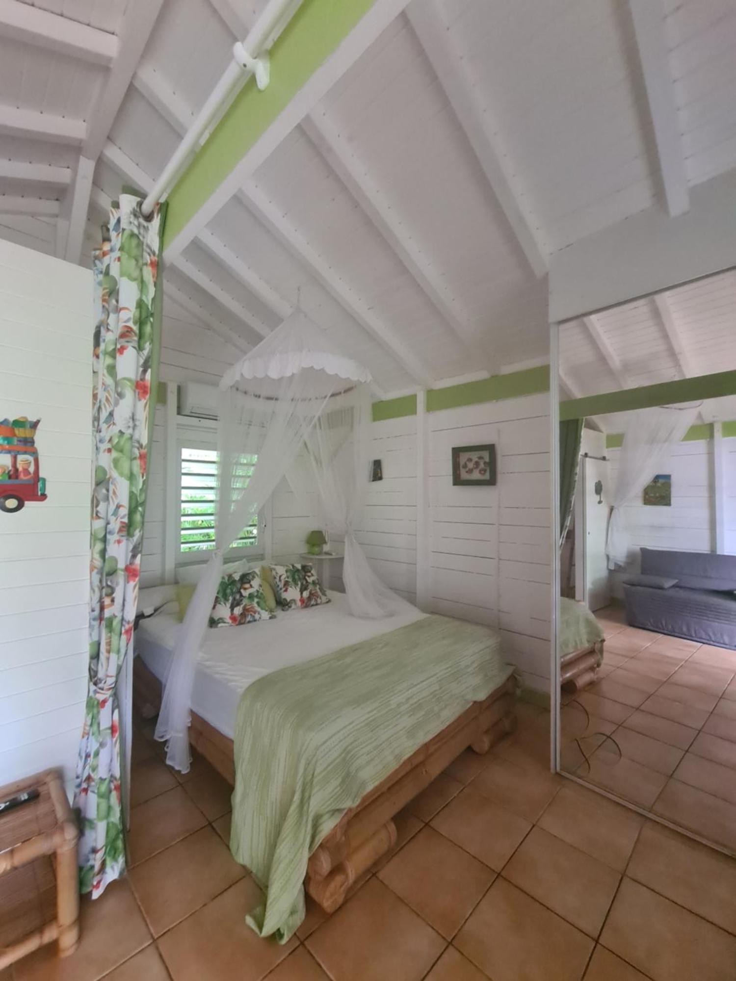 Les 3 Epices Le Gosier (Grande-Terre) Exterior foto